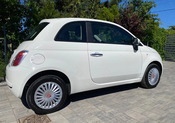 Fiat 500 cena 24400 przebieg: 148000, rok produkcji 2010 z Poznań małe 529